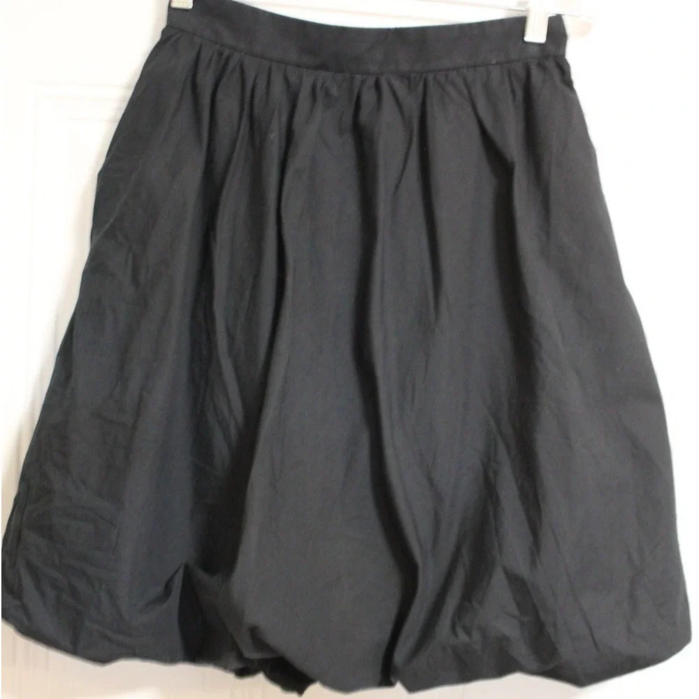 Dolce & Gabbana Black Balloon Skirt Luxurious Minimalist Chic Vintage SZ 42 /6-8